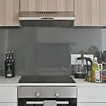 Shyla - Chic 2-Bed Apt With Stunning Mountain Views