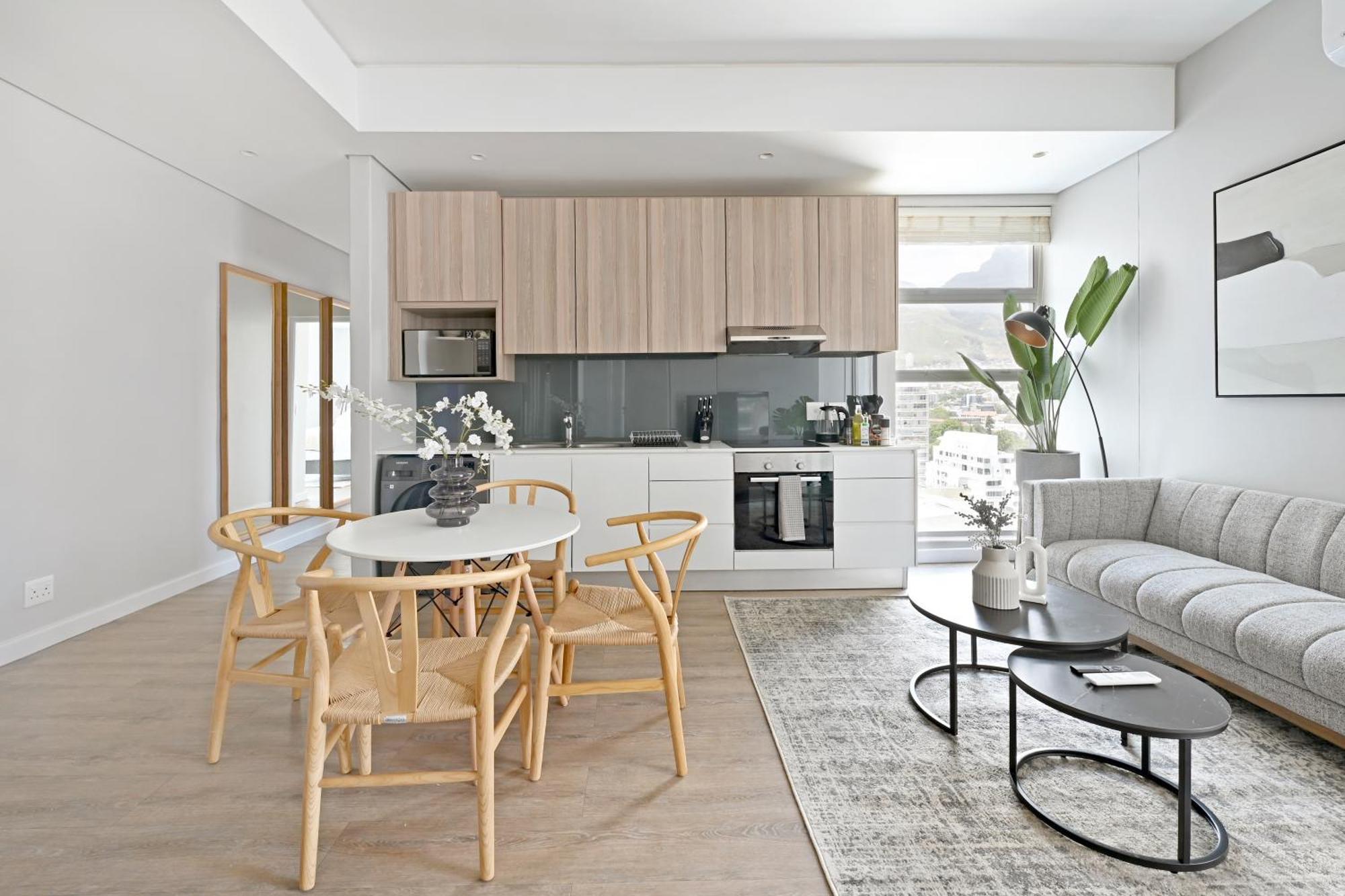 Apartment Shyla - Chic 2-bed With Stunning Mountain Views